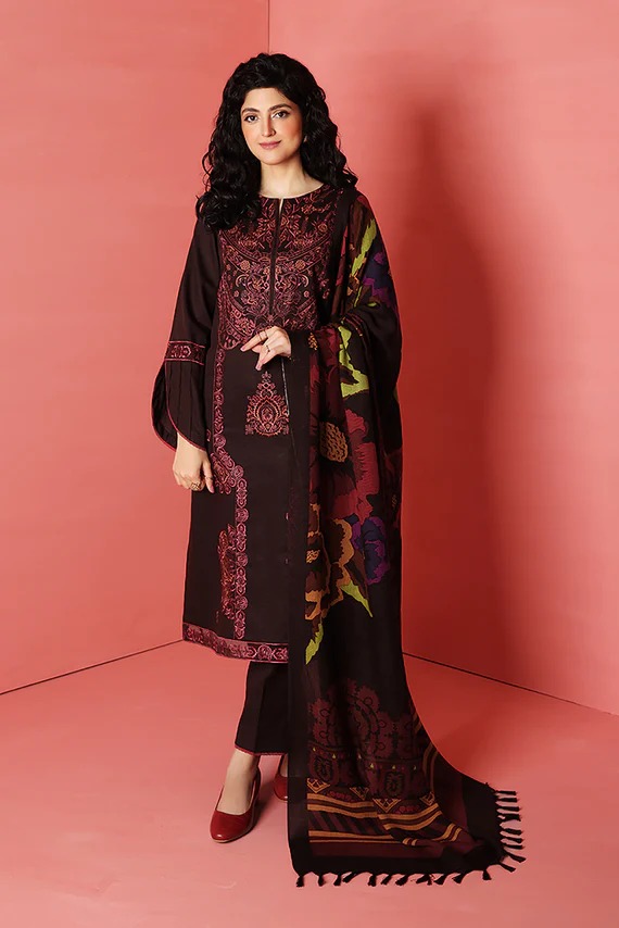 42205029-Embroidered 3PC